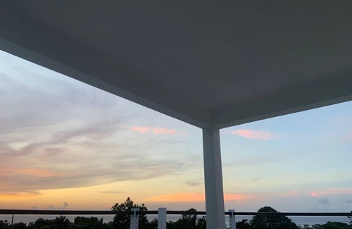 Port Antonio Villa | Ocean View Suite with Rooftop Lounge – Portland, Jamaica