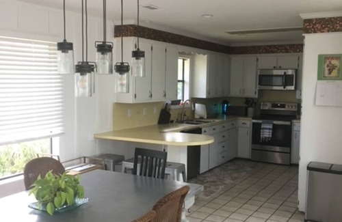 Sullivan's Island House | Ocean Views! Available Monthly June/July/August 2022!