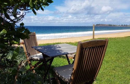 Narrabeen Apartment | Ocean Vista - The Coachhouse