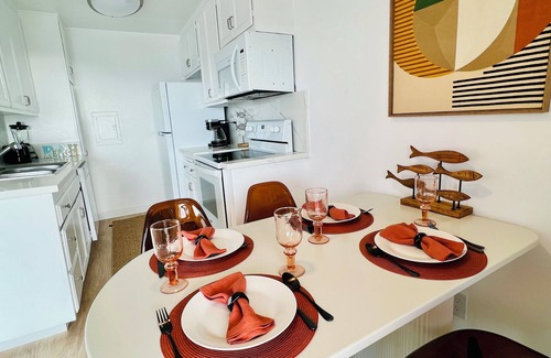 South Redondo Apartment | Oceanfront 2 Bed 2 Bath, Parking, Lovely View