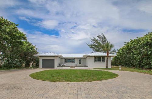 Melbourne Beach House | Oceanfront Modern Home with Private Beach