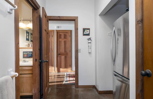 Carpinteria House | Oceanic Delight, Rincon Point
