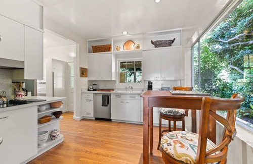 La Jolla Shores House | Oceanview Charmer, One Block to Beach
