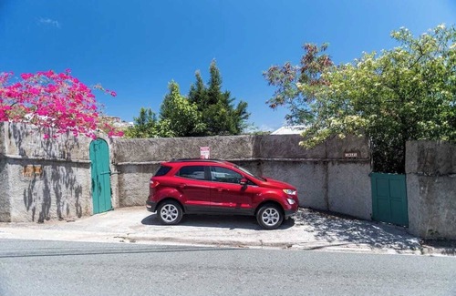 Estate Enighed House | Oceanview Cottage | Walk to Beach & Restaurants