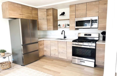 Ocean Beach Apartment | Oceanview Studio – Walk to Sunset Cliffs