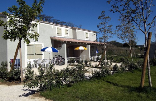 Vallon-Pont-d'Arc House | Odalys Residence Les Sources de Manon