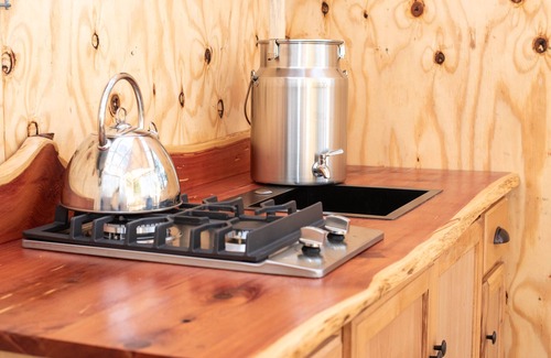 Huntsville Cabin | Off-Grid Glamping Cabin