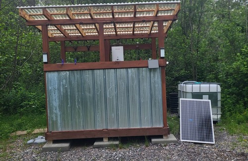Garson Cabin | Off grid Rustic Cabin