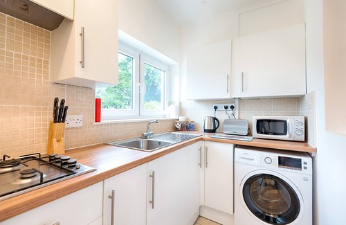 Cockett House | Off Road parking, Garden, TV In Every Room