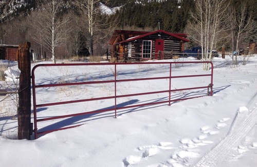 Twin Lakes Cabin | Off the Beaten Path Historic Cabin Surrounded By Raw Beauty STRL #2025-073