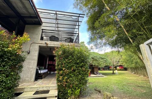 Alfonso House | OFF THE GRID - Imagined adventures in a relaxing escape
