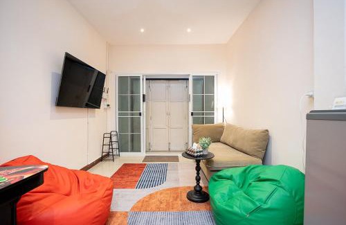 Ban Phan Thom House | OH Homes - Samsen 12