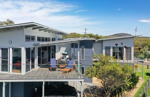 Kioloa House | Ohana Kioloa Summary: