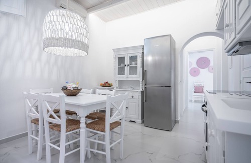 Oia Villa | Oia Sunset Villas