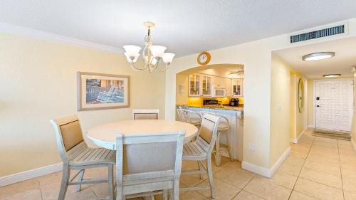 Avon By The Sea Apartment | Ola Grande 217
