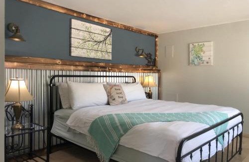 Olancha Hotel | Olancha RV Park and Motel