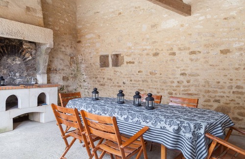Saint-Michel-le-Cloucq House | Old Character Cottage In The South Vendee Near The Marais Poitevin