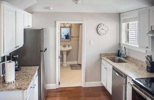 Mobile Apartment | Old Dauphin Way Historic Home - Unit 1