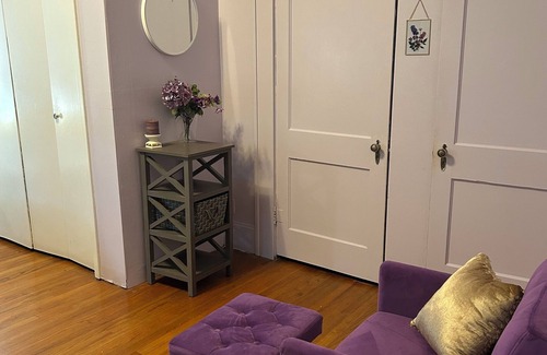 Saint Maurice Bed & Breakfast | Old farmhouse near Natchitoches. downstairs king bed shared bathroom