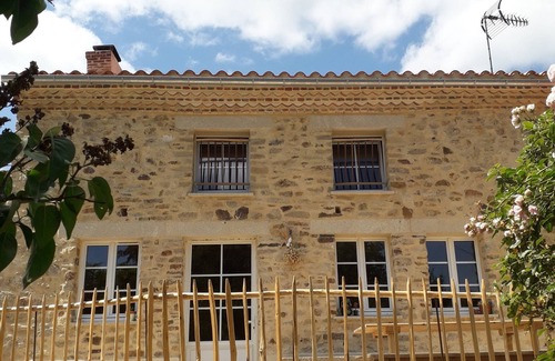 Nesmy House | Old house renovated ecologically