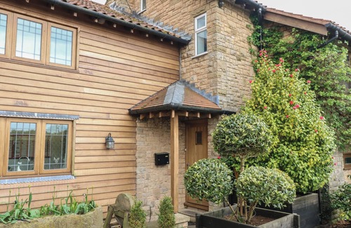 Sherwood Forest House | OLD MILL HOUSE, family friendly, with a garden in Cuckney