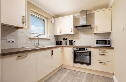 Prestwick Apartment | Old Prestwick View - Donnini Apartments