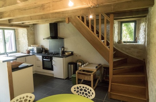 Caniac-du-Causse Cottage | Old Restored Farmhouse In Quercy Furnished In Modern And International Design