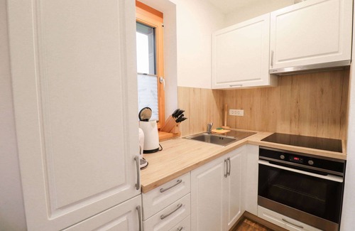 Bohinjska Bistrica Apartment | Old Village House - Happy Holiday Apartment