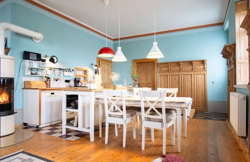 Vöhl-Herzhausen House | Old water tavern vacation home with summer pool, sauna and hot tub