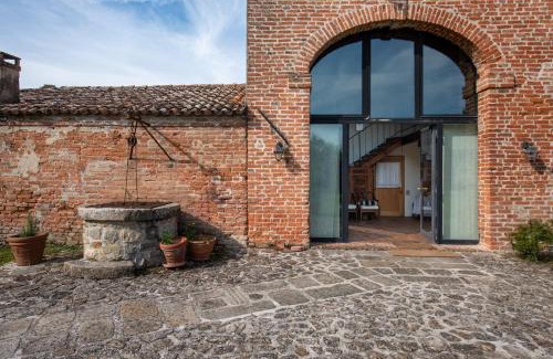 San Pietro Viminario Villa | Old Well Country mansion 3200SquareFeet