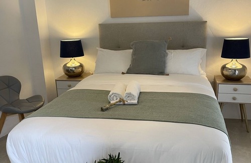 Canillas de Aceituno Bed & Breakfast | Olive & Ivy Guest House