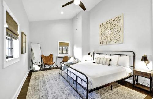 Fredericksburg House | Olive St Ranch Dolly's House