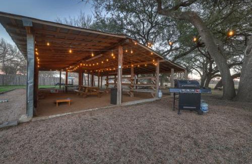 Fredericksburg House | Olive St Ranch Dolly's House