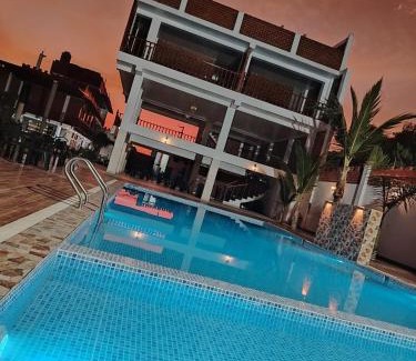 Grocio Prado Hotel | Oliver's Garden Country Hotel