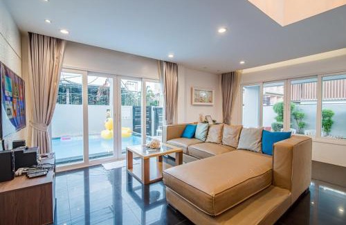 Hua Hin Villa | Olivia Beach Sea and Sky Pool Villa Huahin