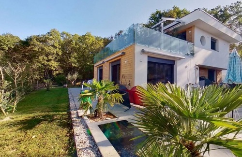 Veigy-Foncenex Apartment | Olivier apartmentnindependent, large garden, nvery quiet, basement