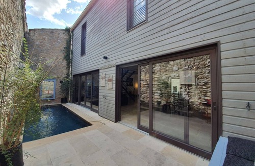 Olonzac House | Olonzac Escape: Pool & Charm