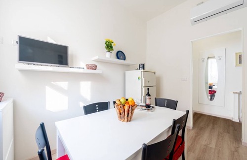 Pablo Apartment | Oltretorrente Hospital Apartment
