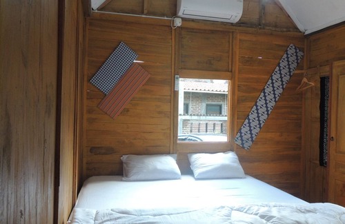 Ngemplak Hotel | Omah Rumba Bata