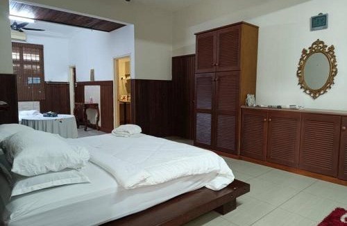 Bandar Sri Sendayan House | Omar Little Palace