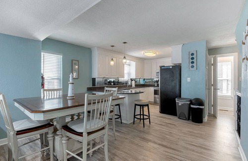 Chic's Beach Condo | ON THE BEACH! Stunning Beachfront Property!