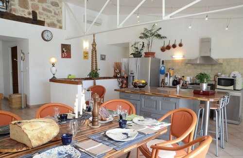 Cublac House | On the edge of Périgord and on the borders of Limousin