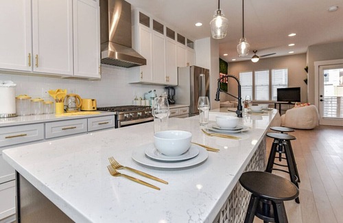 Plaza Midwood House | On the Move in Plaza Midwood!