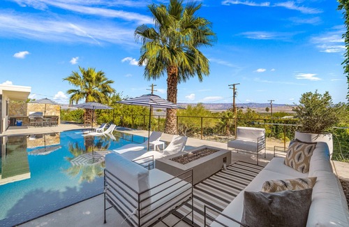Chino Canyon House | On The Rocks - Renovated Palm Springs Home