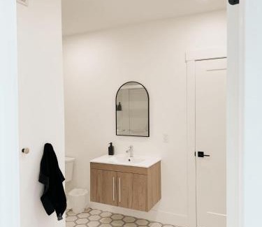 Woodstock Apartment | On Trend - 427 Haven