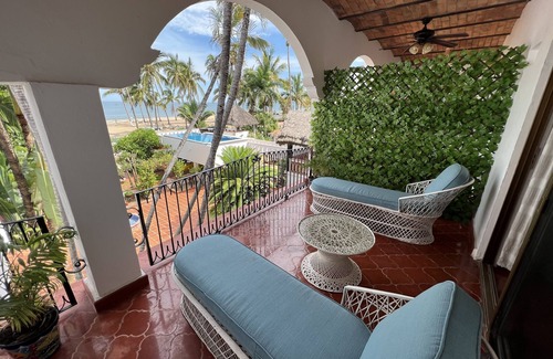 Rincon de Guayabitos Villa | One Bedroom Oceanfront Villa
