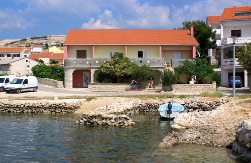 Kustici Apartment | One bedroom apartment near beach Kustići, Pag (A-4081-a)