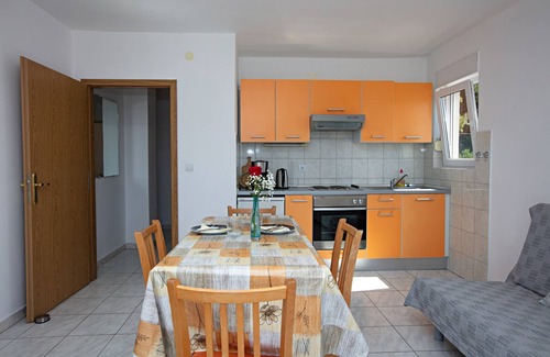 Tijesno Apartment | One bedroom apartment with balcony and sea view Tisno, Murter (A-4295-d)