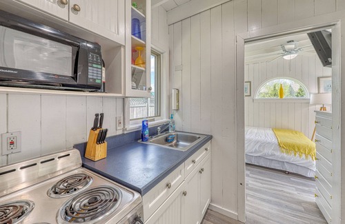 Ocean Bay Park Condo | One Bedroom Apt. in Ocean Bay Park with deck & gas grill
