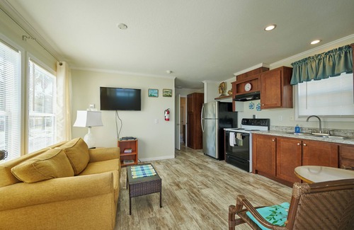 Homosassa Cottage | One bedroom cottage on the Homosassa River!